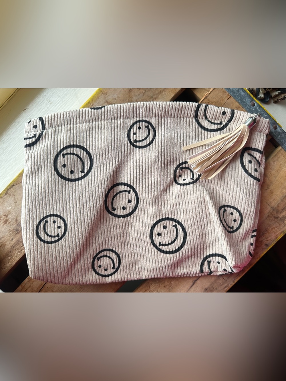 BOYATU Smiley Face Ribbed Corduroy Travel Makeup Bag: Machine Washable NIP - Picture 2 of 10